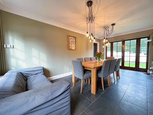 Photo 9- click for photo gallery